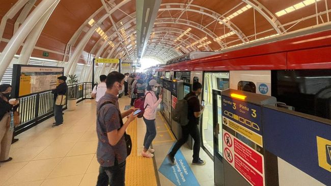 Hore! Waktu Tunggu LRT Jabodebek Hanya 7,5 Menit Mulai Bulan Desember