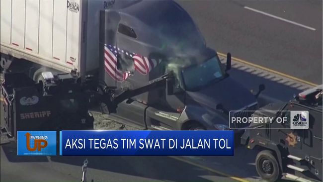 aksi-tim-swat-bobol-pengemudi-bandel_169.png