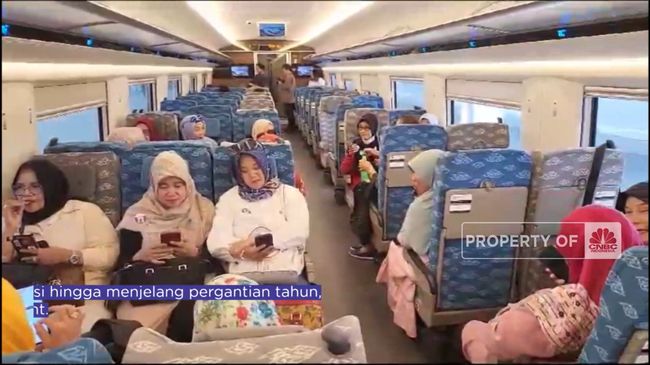 Sudah Ada 1 Juta Orang yang Naik Kereta Cepat