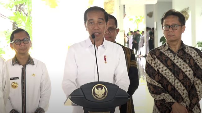 Presiden Jokowi Menyampaikan Pesan saat Meresmikan Gereja Katedral Kupang NTT