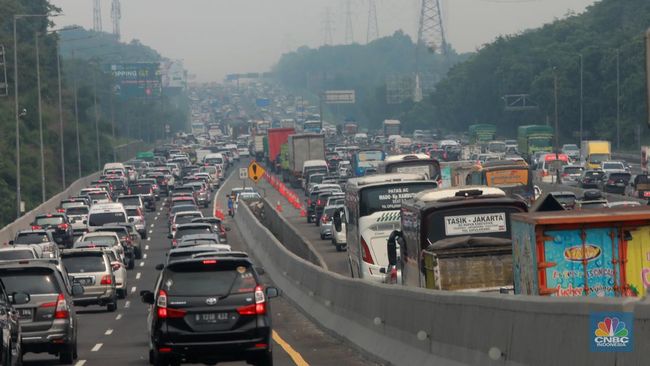 Tol Jakarta-Cikampek Menerapkan Contraflow, Berikut Jadwalnya