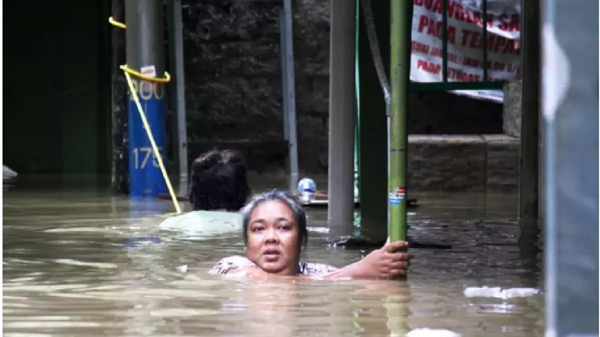 Beberapa Daerah di DKI Jakarta Terendam Banjir Akibat Hujan Deras