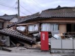 Gempa 7,6 SR Mengguncang Jepang, Menyebabkan Kondisi Porak Poranda