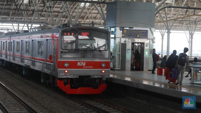 KCI Membersihkan KRL Tua dengan Biaya Rp 8,65 T, Sumber Dana?