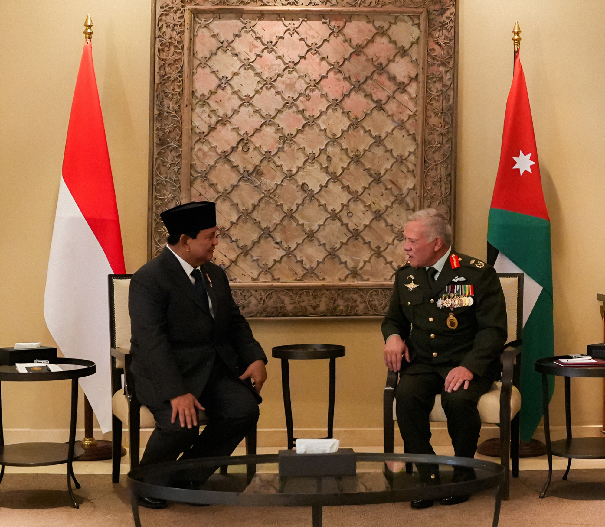 Prabowo Subianto Meets King Abdullah II, Receives Congratulations from and Conveys Greetings from Jokowi