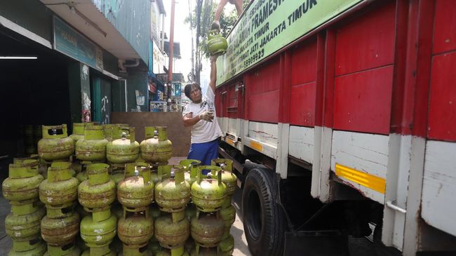 LPG Subsidi Akan Dialihkan Menjadi Uang Tunai, Penduduk Berhak Mendapat Rp100.000 per Bulan!