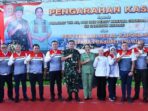 Tentara Nasional Indonesia Angkatan Darat Salurkan Bantuan kepada Warga Kupang