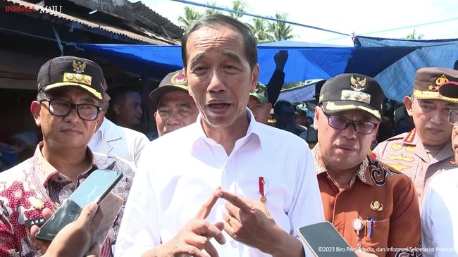 Jokowi Dihantam Dua Kabar Buruk dalam Sisa Dua Minggu Kepemimpinannya