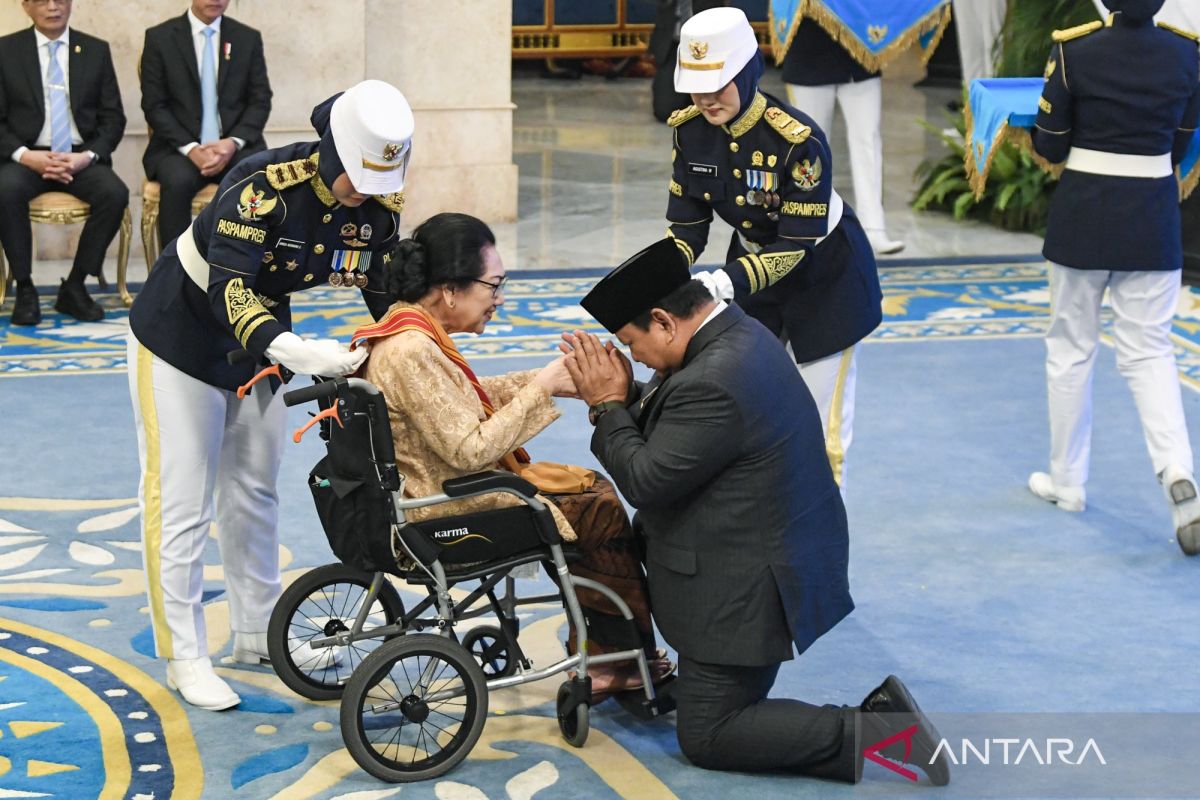 presiden-prabowo-anugerahkan-tanda-kehormatan-2607529.jpg